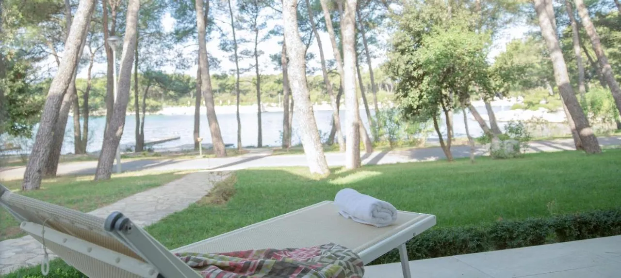 Dieholidaybucht Biograd Na Moru